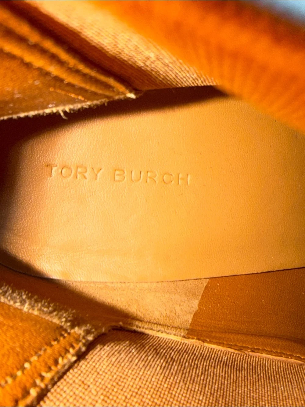 TORY BURCH CARSON LUG SOLE ANKLE BOOT - Toasted Caramel - Sz - 11 .US
